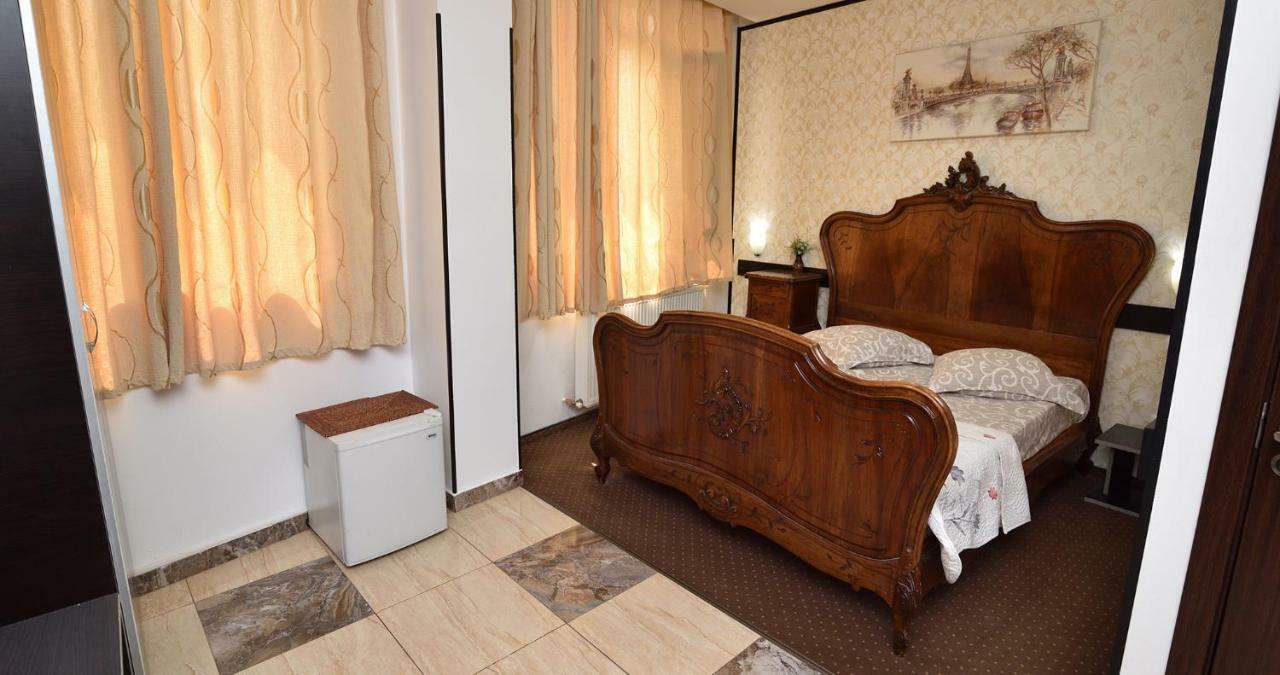 Hotel Taco Bukareszt Zewnętrze zdjęcie