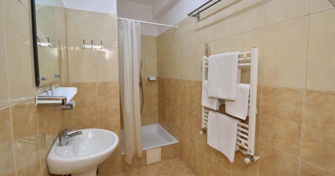 Hotel Taco Bukareszt Zewnętrze zdjęcie