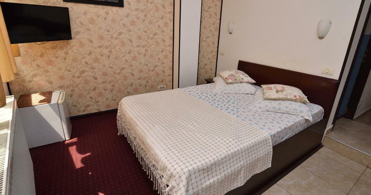 Hotel Taco Bukareszt Zewnętrze zdjęcie